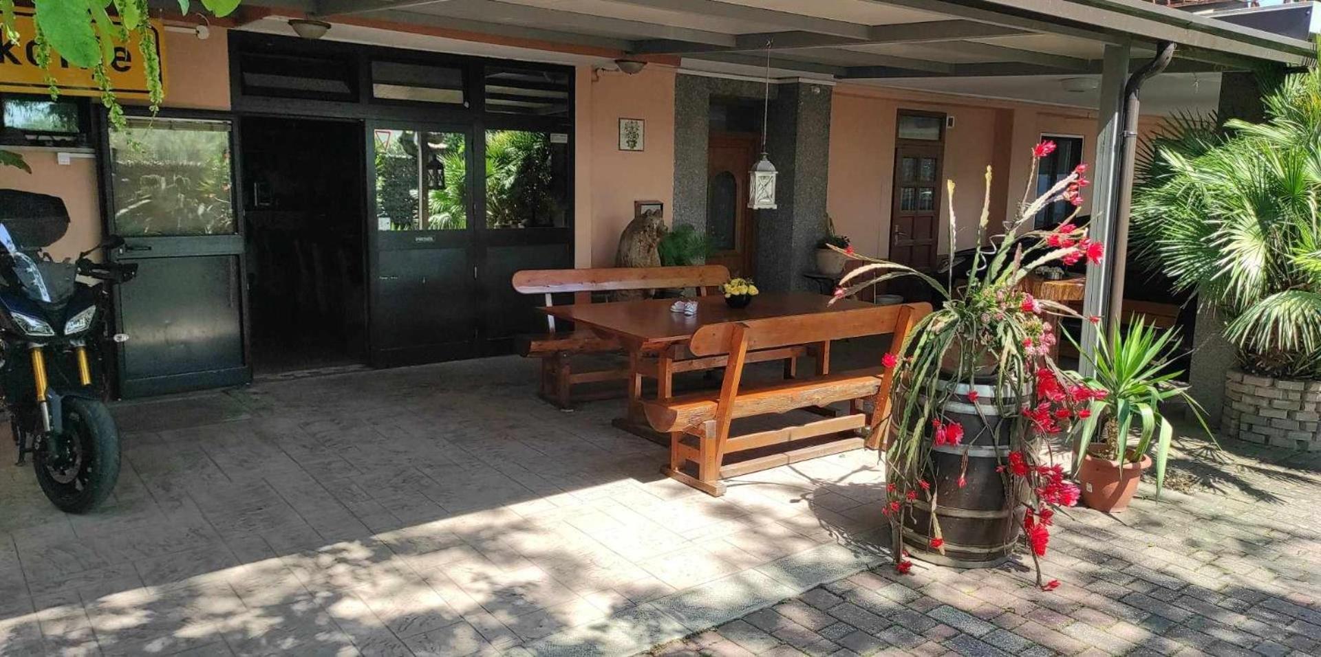 Guesthouse Skofije Ob Parenzani Spodnje Skofije المظهر الخارجي الصورة